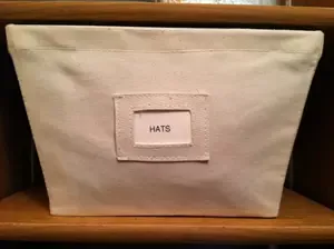 Trying to figure out how to organize your house? Here are the top 5 home organization tips a professional organizer (that's me!) uses to keep her own home tidy.