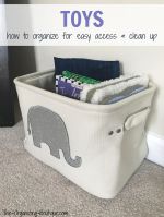 Canvas-Elephant-Book-Bin-Title