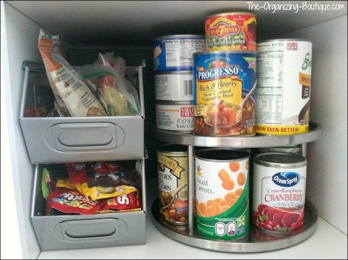Cooking is so much easier when you can find things, so let's do some pantry organization. Here are tips on organizing a pantry!